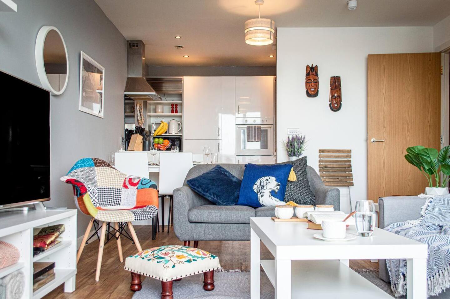 Stunning Mersey View Flat W Parking In リヴァプール エクステリア 写真